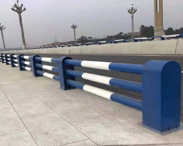 寶山橋梁防撞護(hù)欄